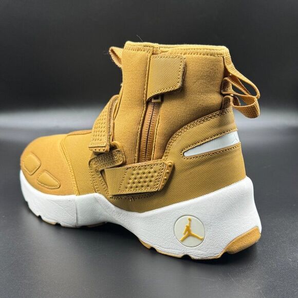 Air Jordan Trunner LX High 'Golden Harvest' - Picture 7 of 13